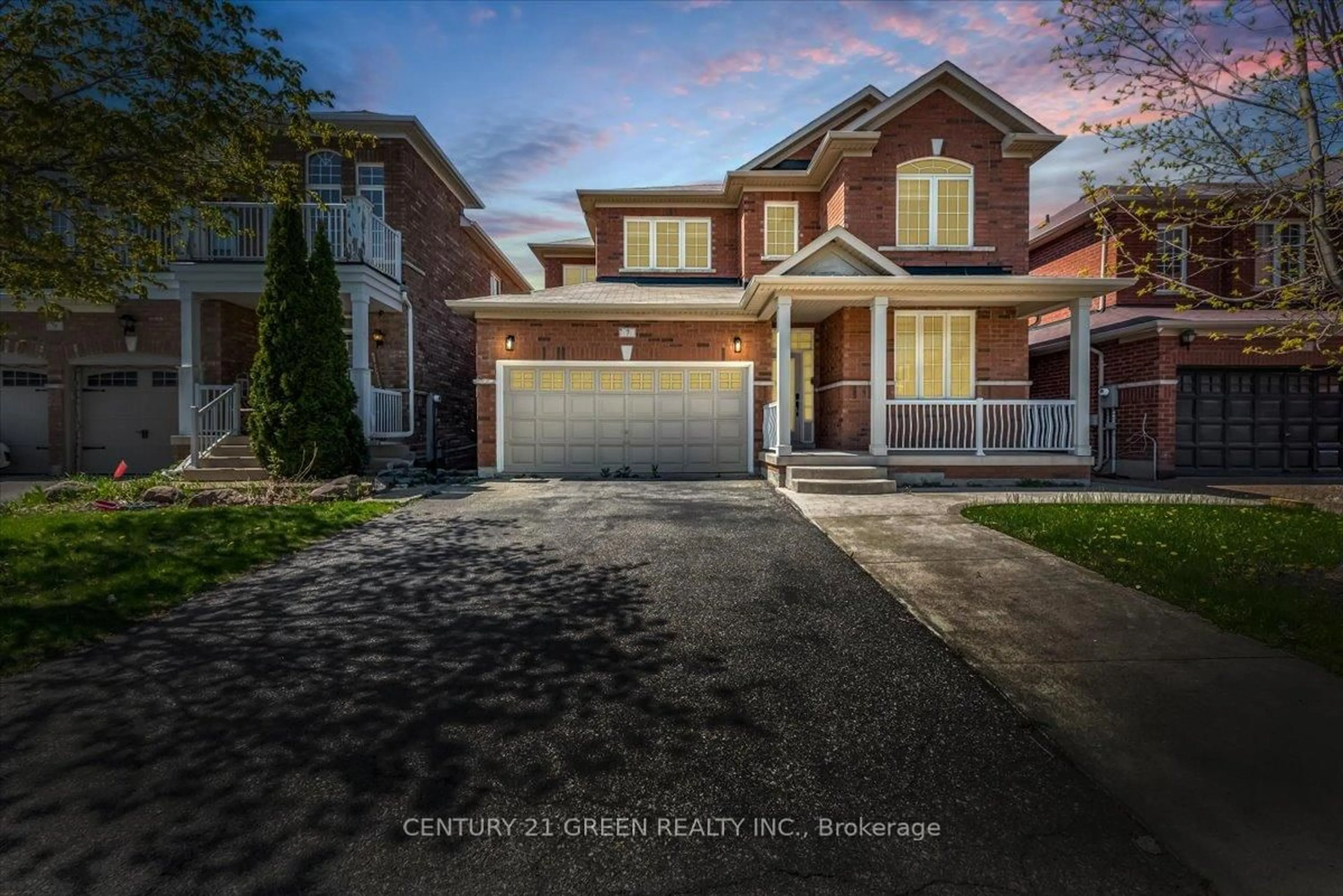 Home with brick exterior material, street for 7 Accent Circ, Brampton Ontario L7A 0L2
