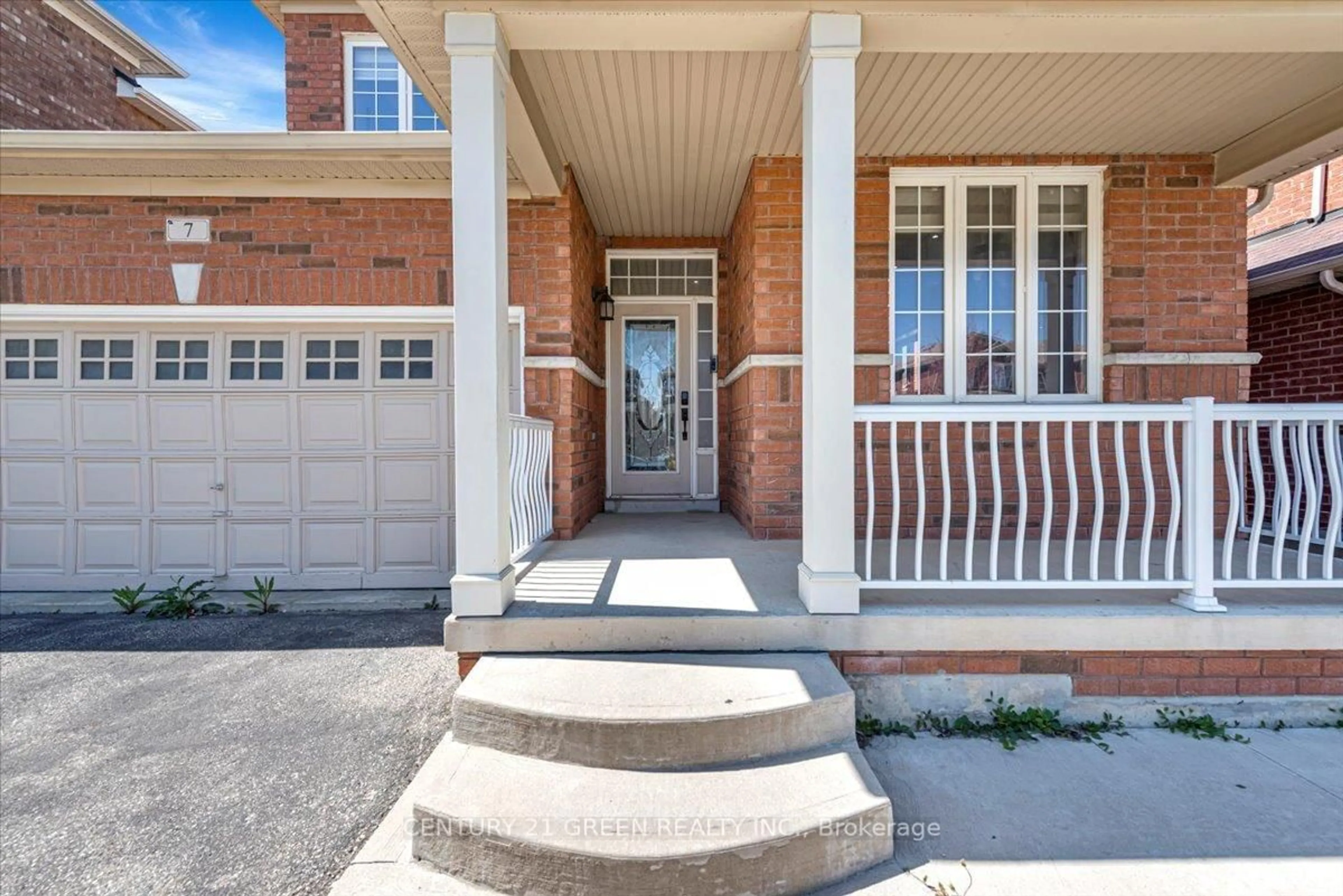 Home with brick exterior material, street for 7 Accent Circ, Brampton Ontario L7A 0L2