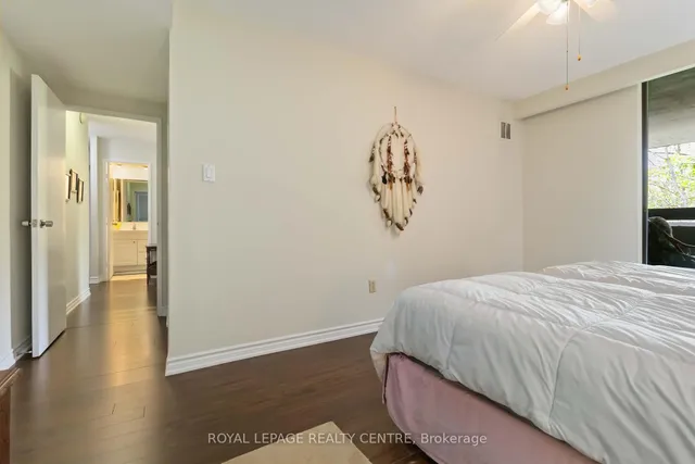 Additional property image - 1330 Mississauga Valley Blvd Unit 1