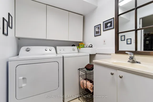 Additional property image - 1330 Mississauga Valley Blvd Unit 1