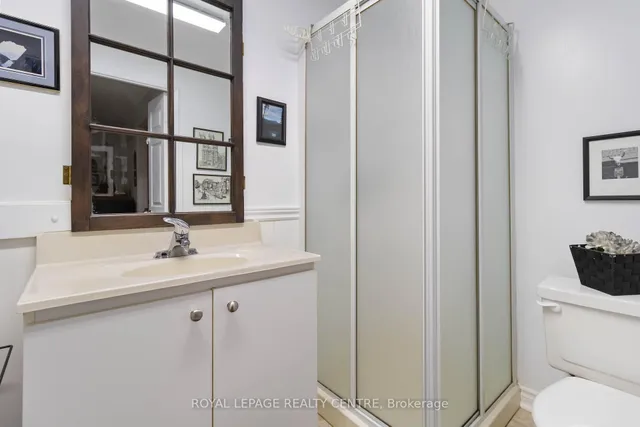 Additional property image - 1330 Mississauga Valley Blvd Unit 1