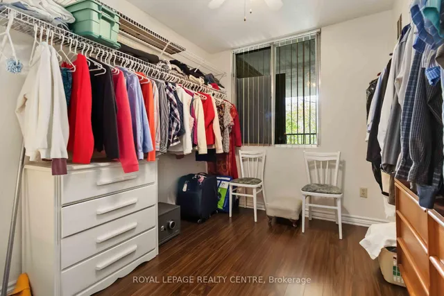 Additional property image - 1330 Mississauga Valley Blvd Unit 1