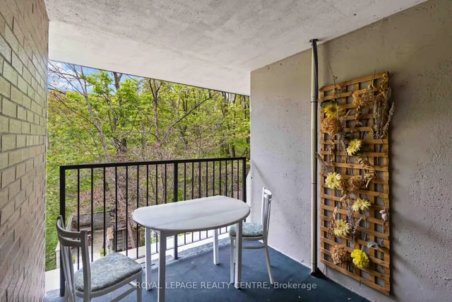 Additional property image - 1330 Mississauga Valley Blvd Unit 1