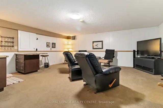 Additional property image - 1330 Mississauga Valley Blvd Unit 1