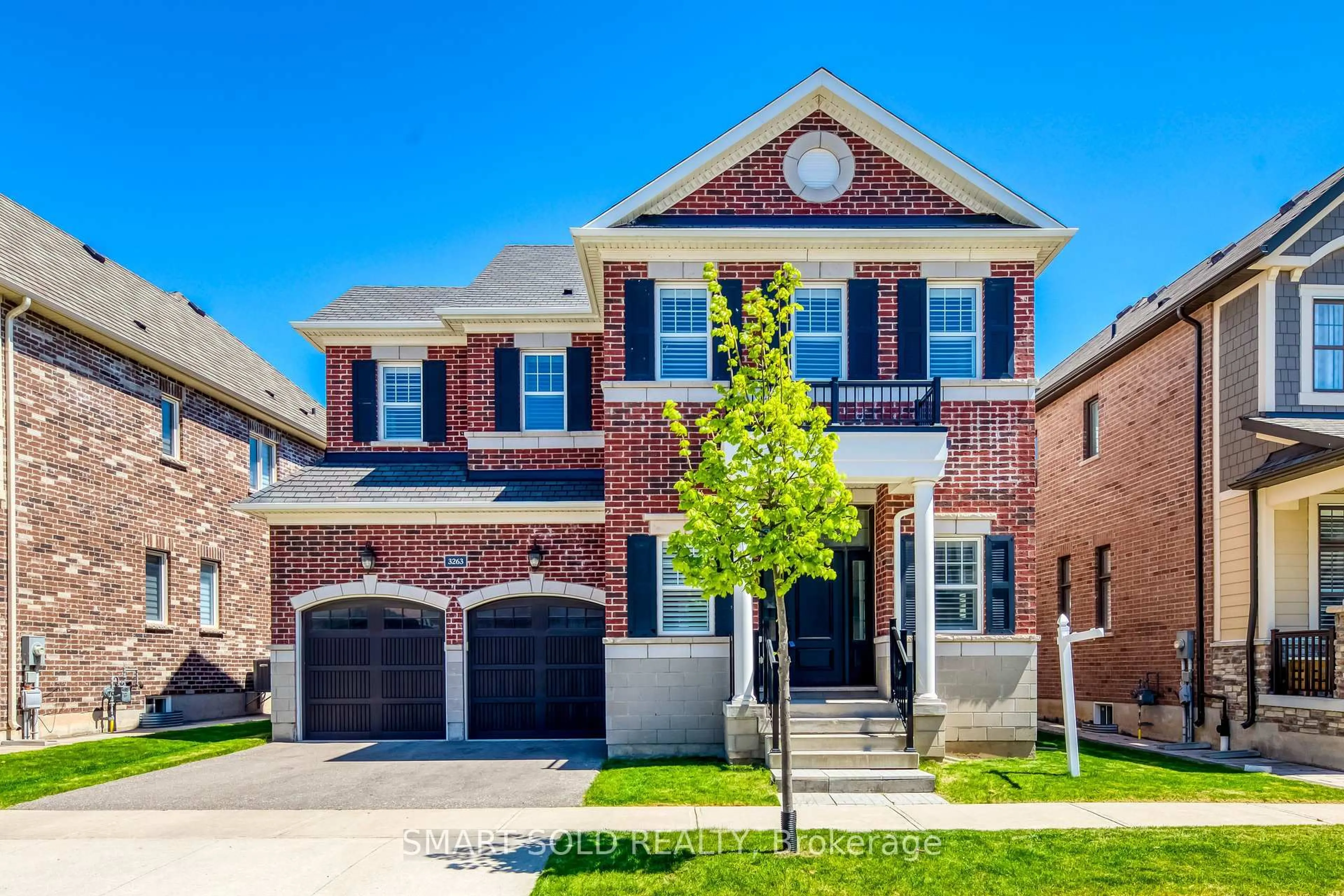 Home with brick exterior material, street for 3263 Donald Mackay St, Oakville Ontario L6M 0T1