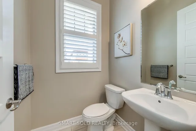 Additional property image - 3263 Donald Mackay St