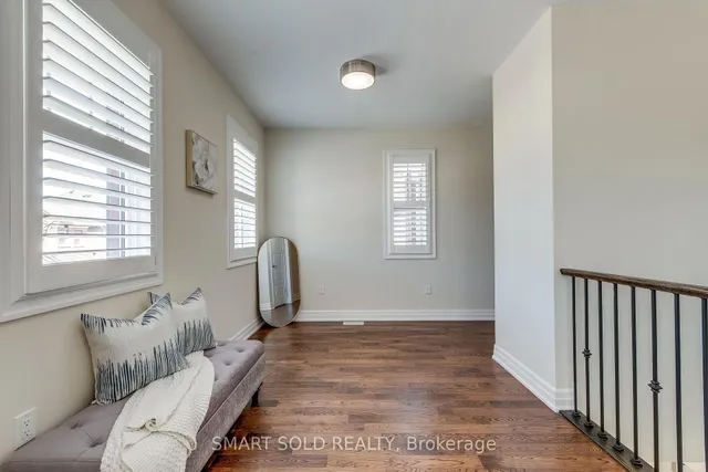 Additional property image - 3263 Donald Mackay St