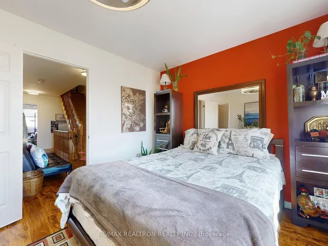 Additional property image - 81 Isaac Devins Blvd