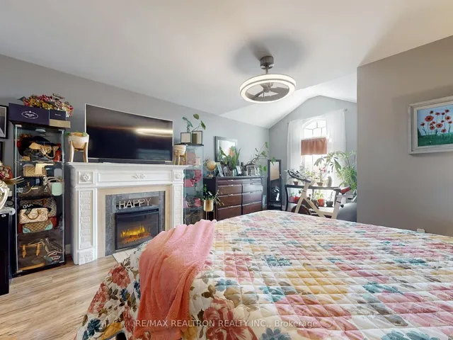 Additional property image - 81 Isaac Devins Blvd