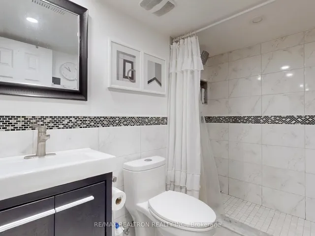 Additional property image - 81 Isaac Devins Blvd