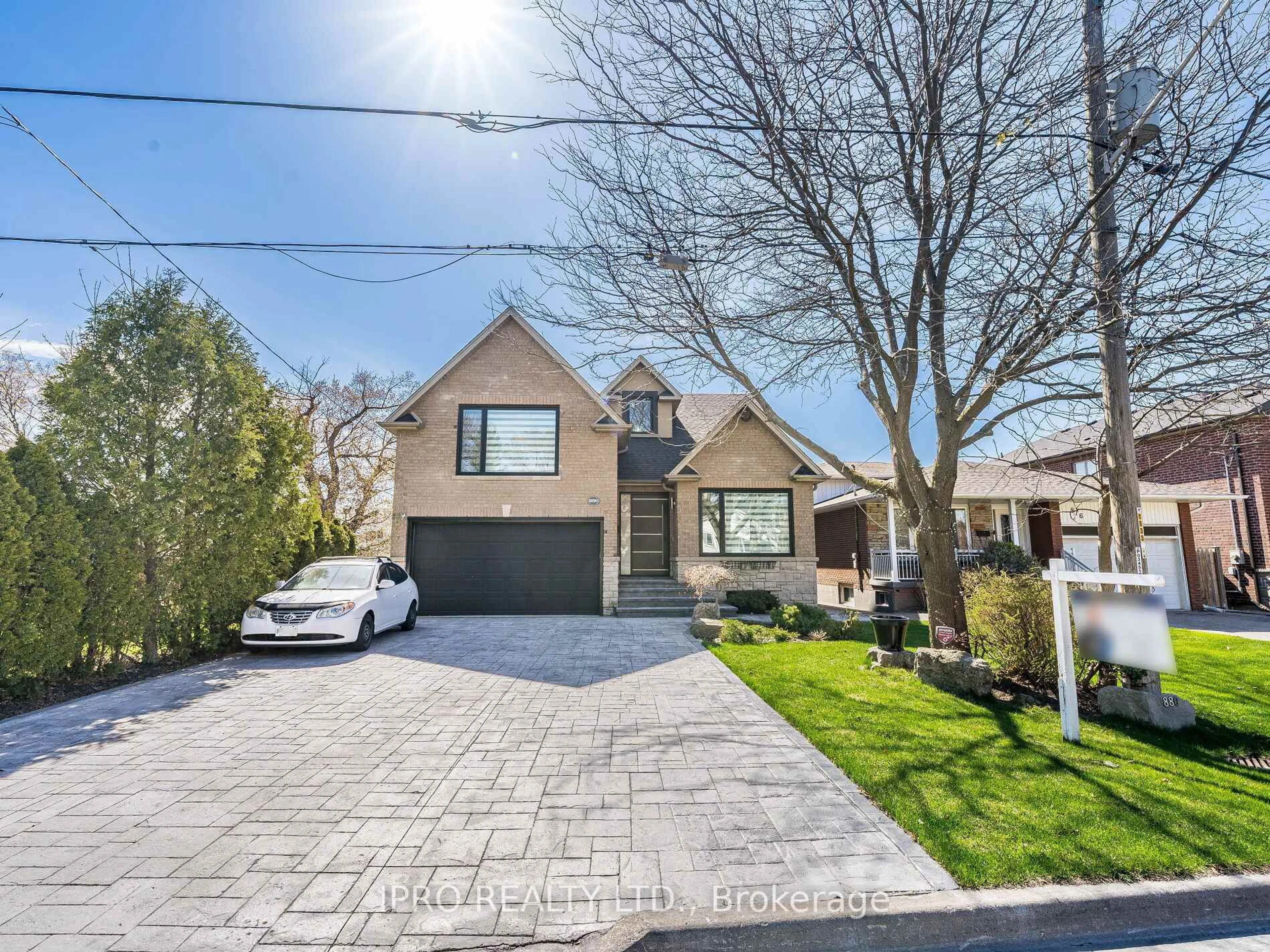 Home with brick exterior material, street for 880 6th St, Mississauga Ontario L5E 1N6