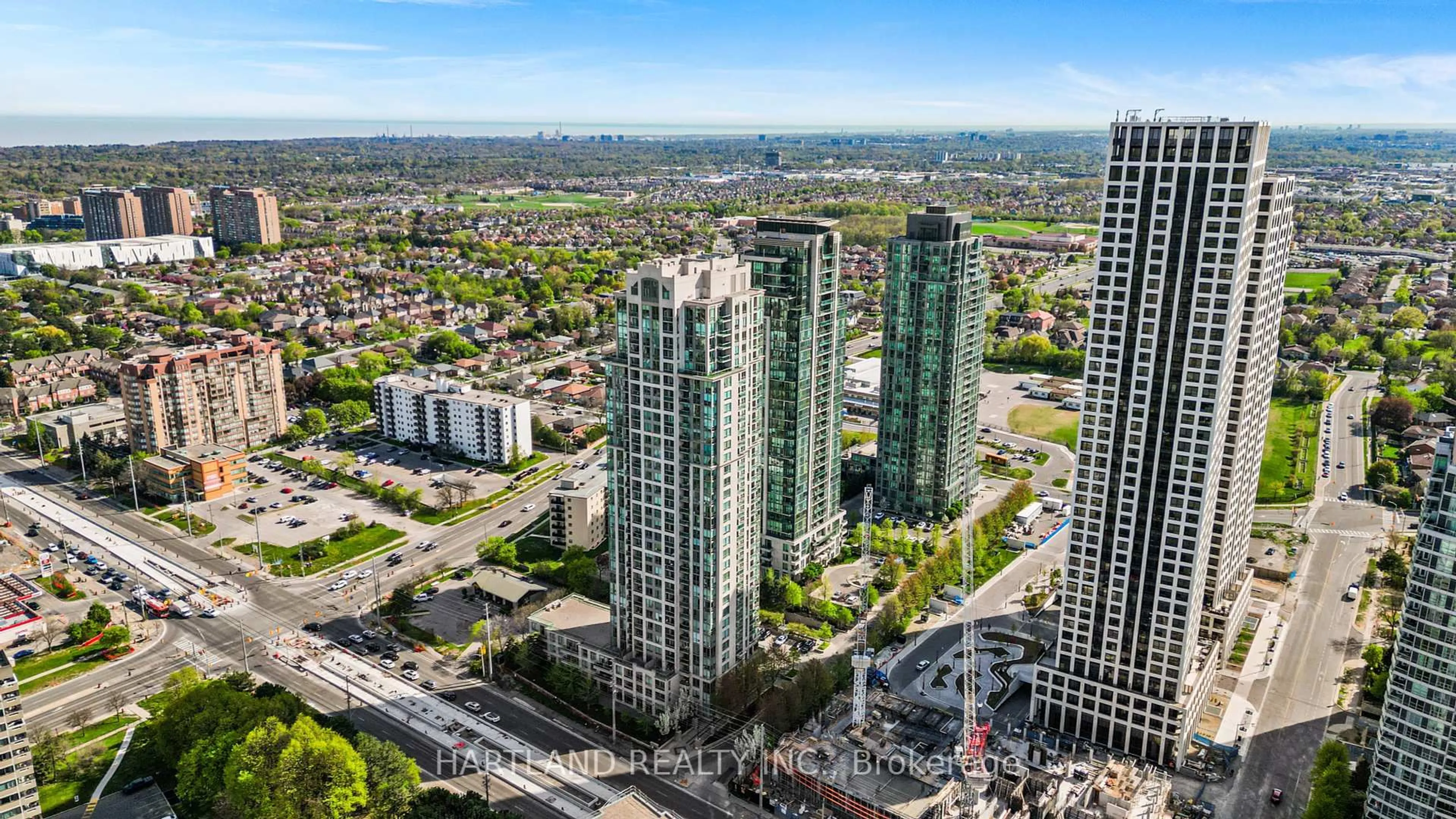 A pic from outside/outdoor area/front of a property/back of a property/a pic from drone, city buildings view from balcony for 3504 Hurontario St #2701, Mississauga Ontario L5B 0B9