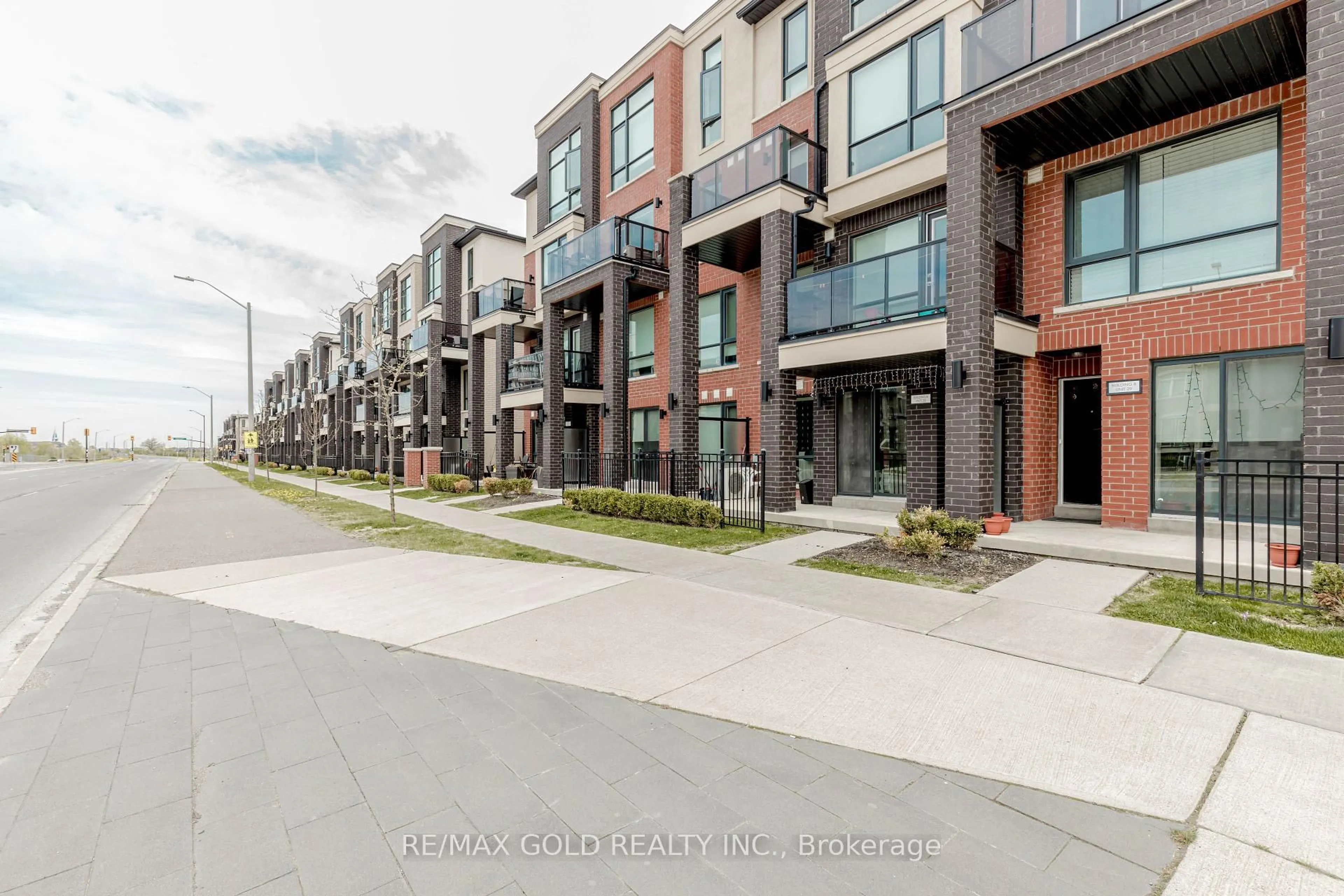 Unknown for 100 Dufay Rd #29, Brampton Ontario L7A 4S3