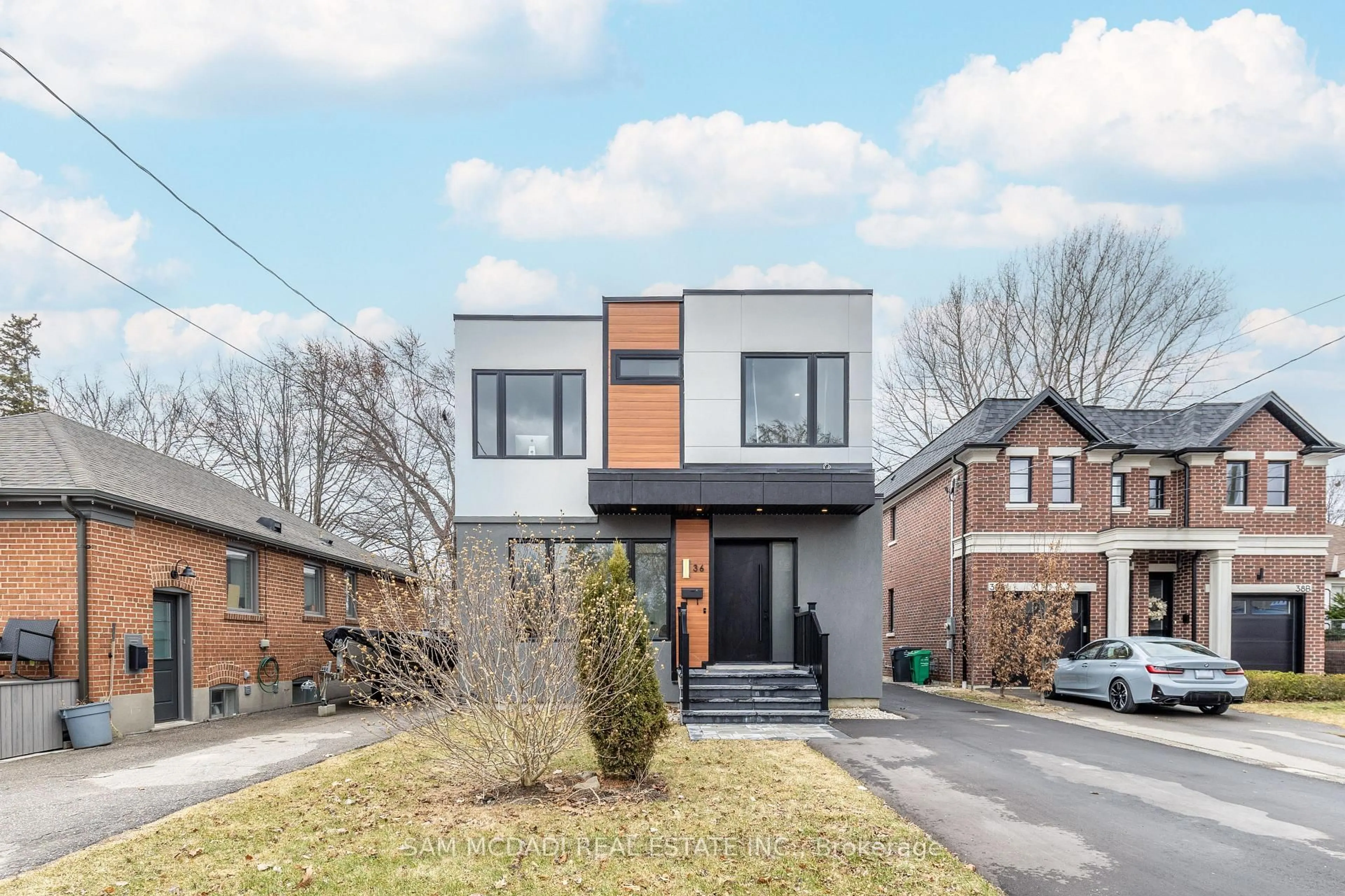 Home with brick exterior material, street for 36 Maple Ave, Mississauga Ontario L5H 2S1