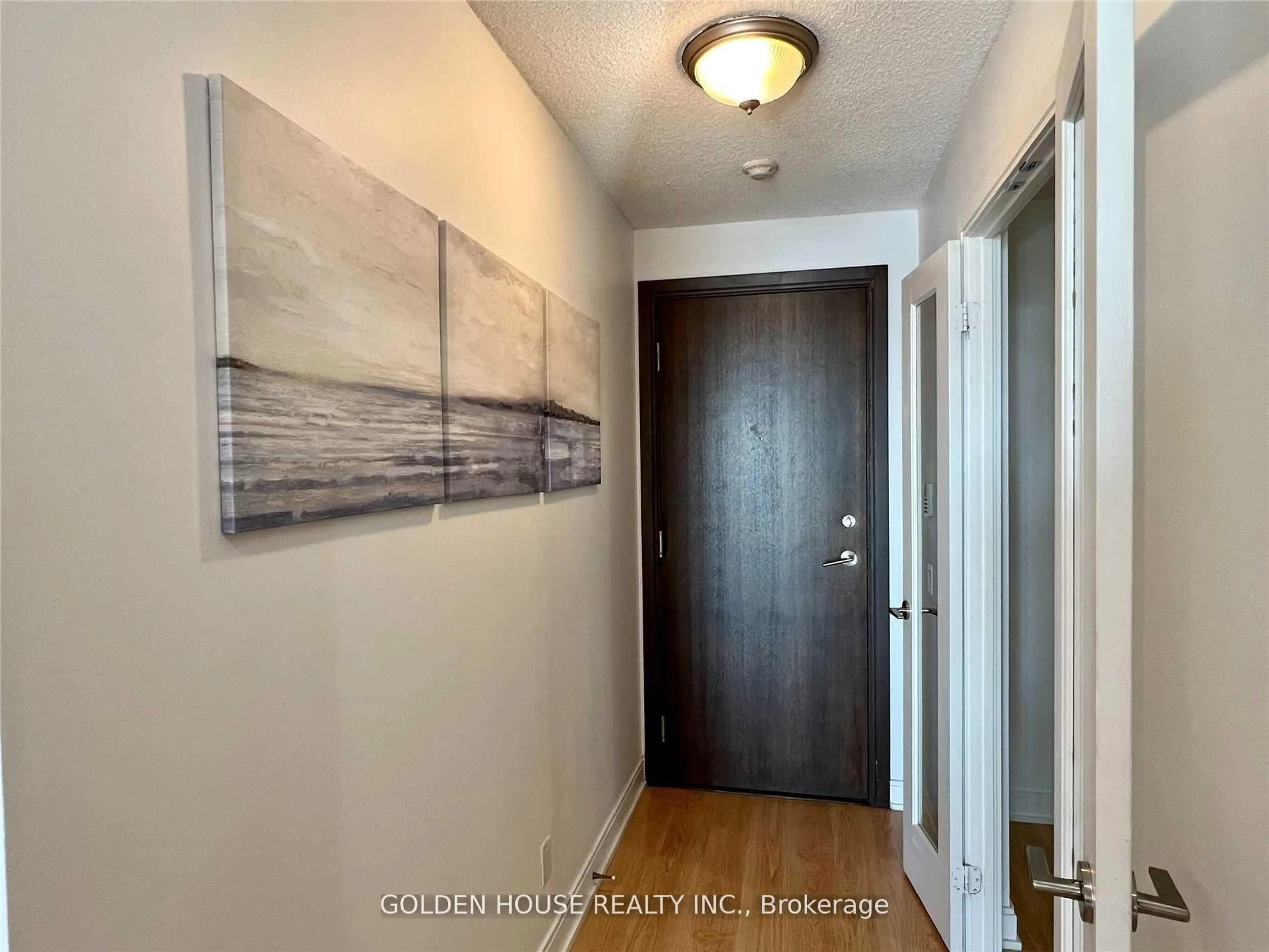 Indoor entryway for 35 Viking Lane #1837, Toronto Ontario M9B 0A2