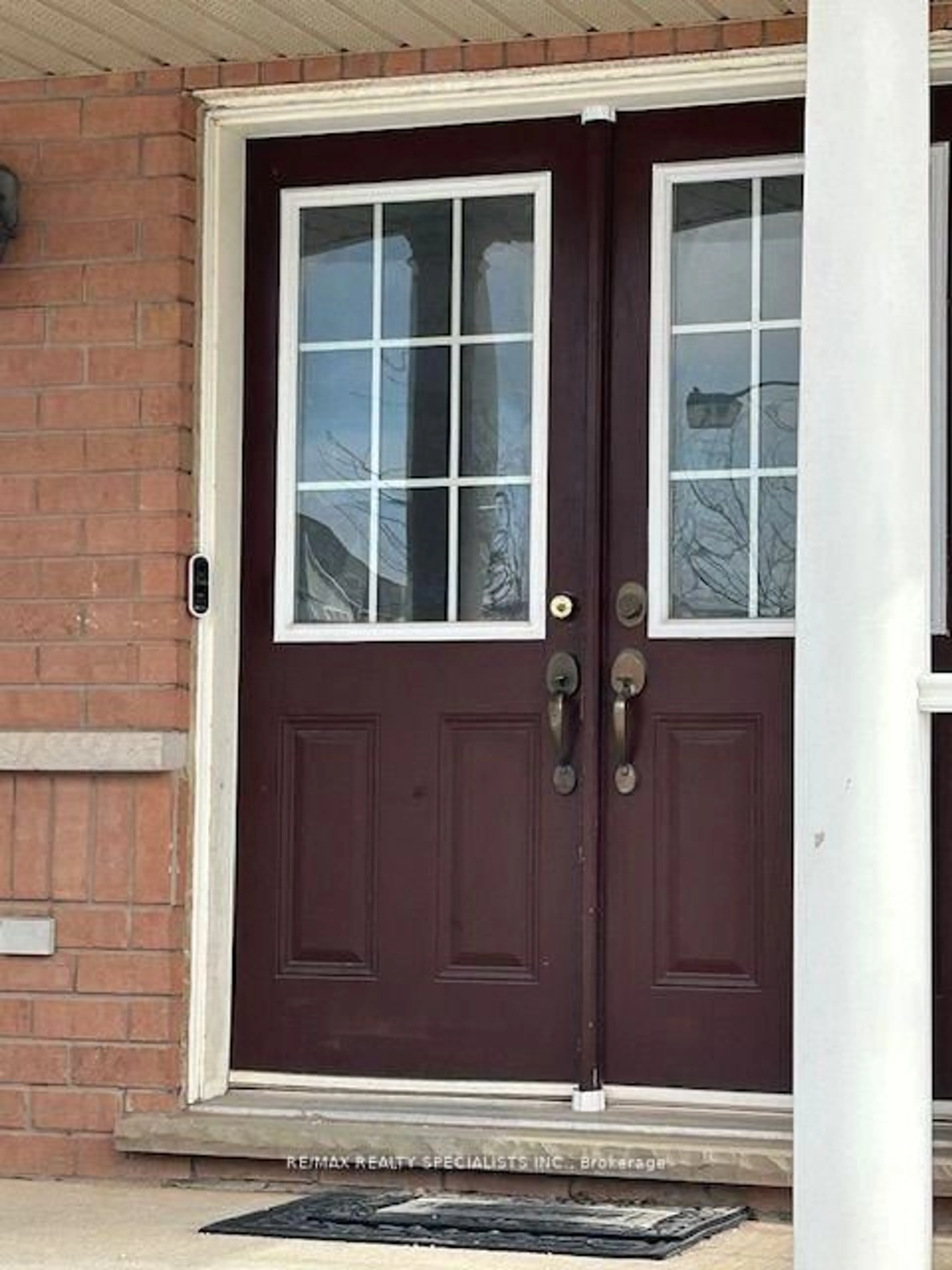 Indoor entryway for 4862 Thomas Alton Blvd, Burlington Ontario L7M 0H3
