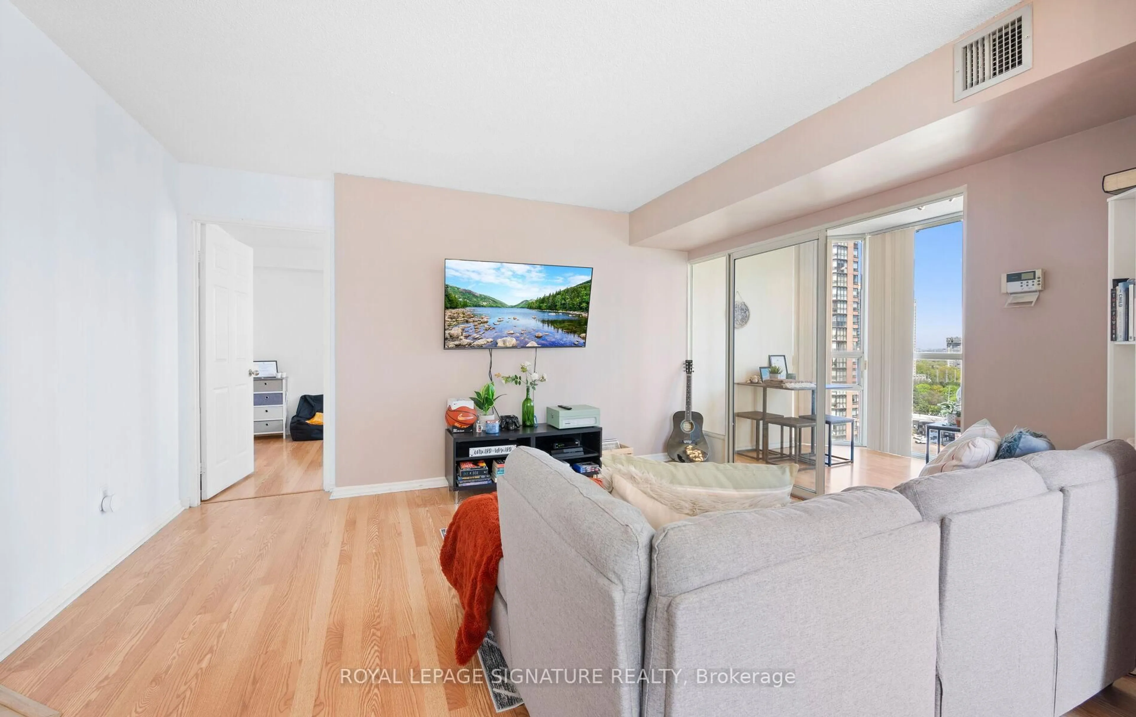 Living room with furniture, unknown for 285 Enfield Pl #1203, Mississauga Ontario L5B 3Y6