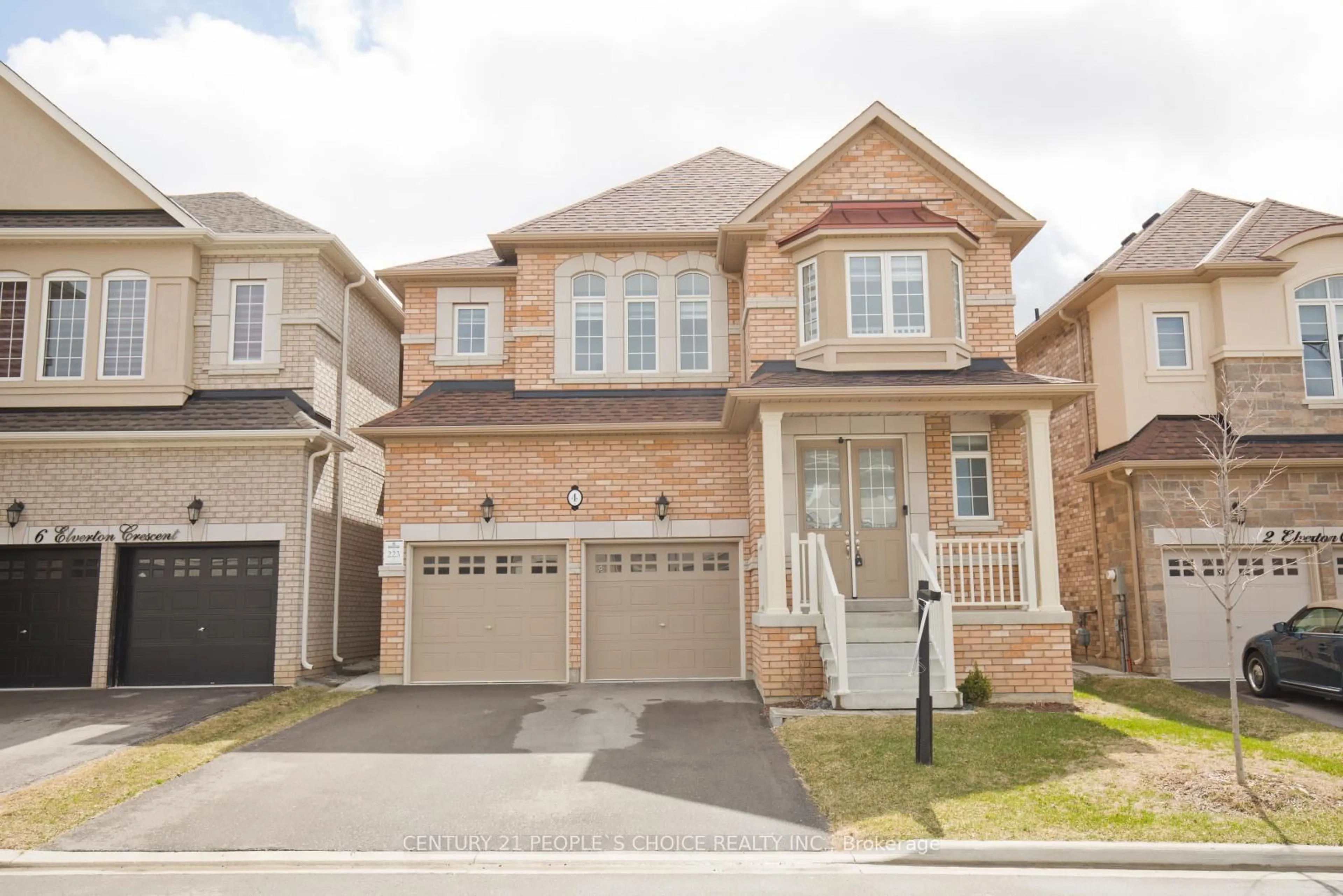 Home with brick exterior material, street for 4 Elverton Cres, Brampton Ontario L7A 4Z4