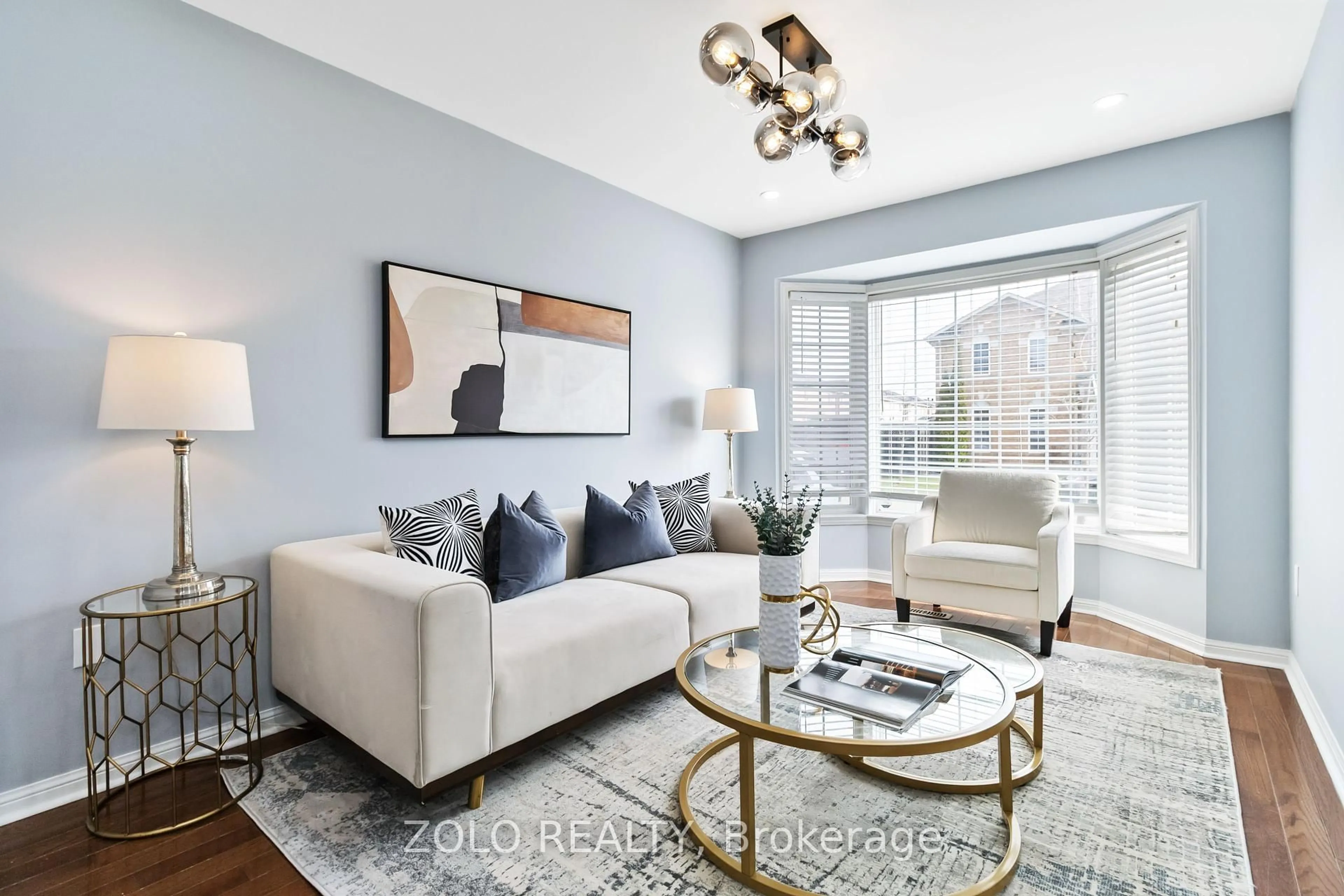 Living room with furniture, unknown for 846 Luxton Dr, Milton Ontario L9T 6Y3