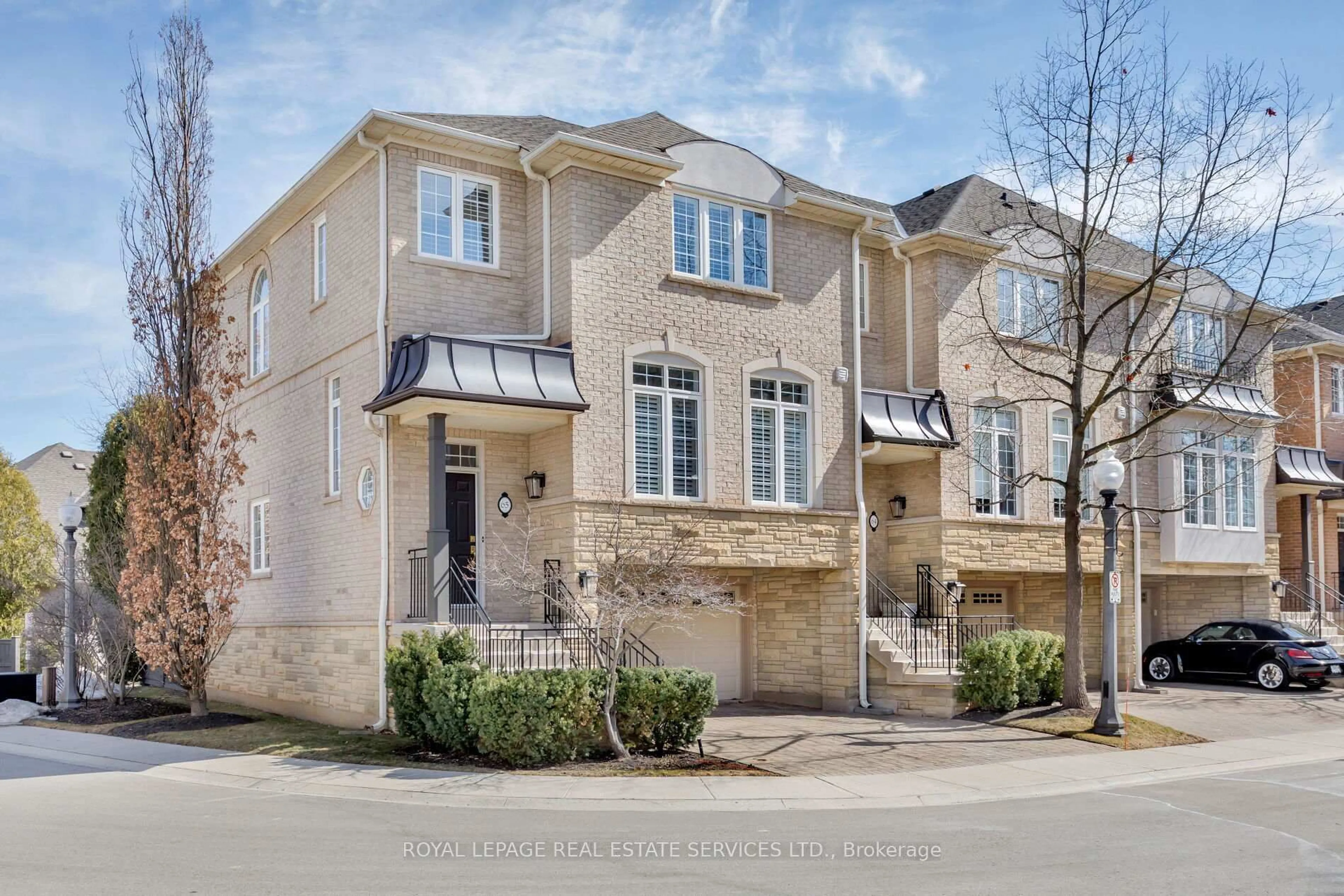 Home with brick exterior material, street for 1267 Dorval Dr #65, Oakville Ontario L6M 3Z5