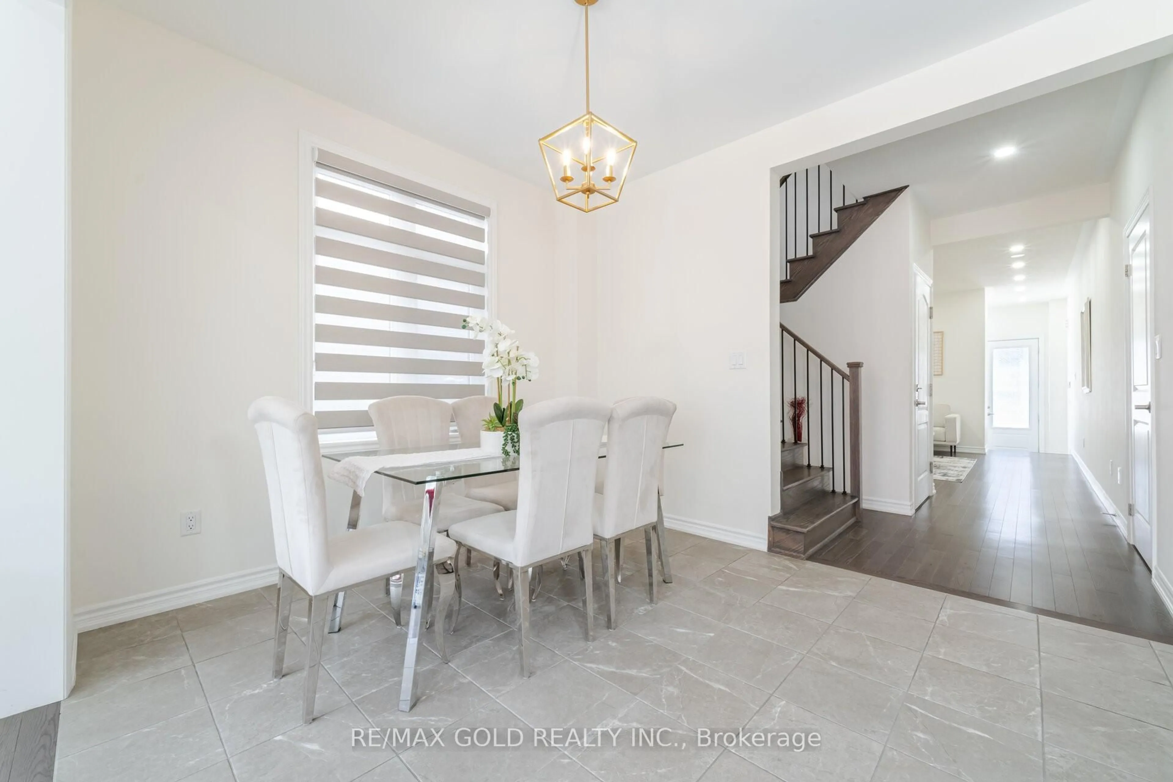 Dining room, ceramic/tile floor for 55 Purple Sage Dr, Brampton Ontario L6P 4P5