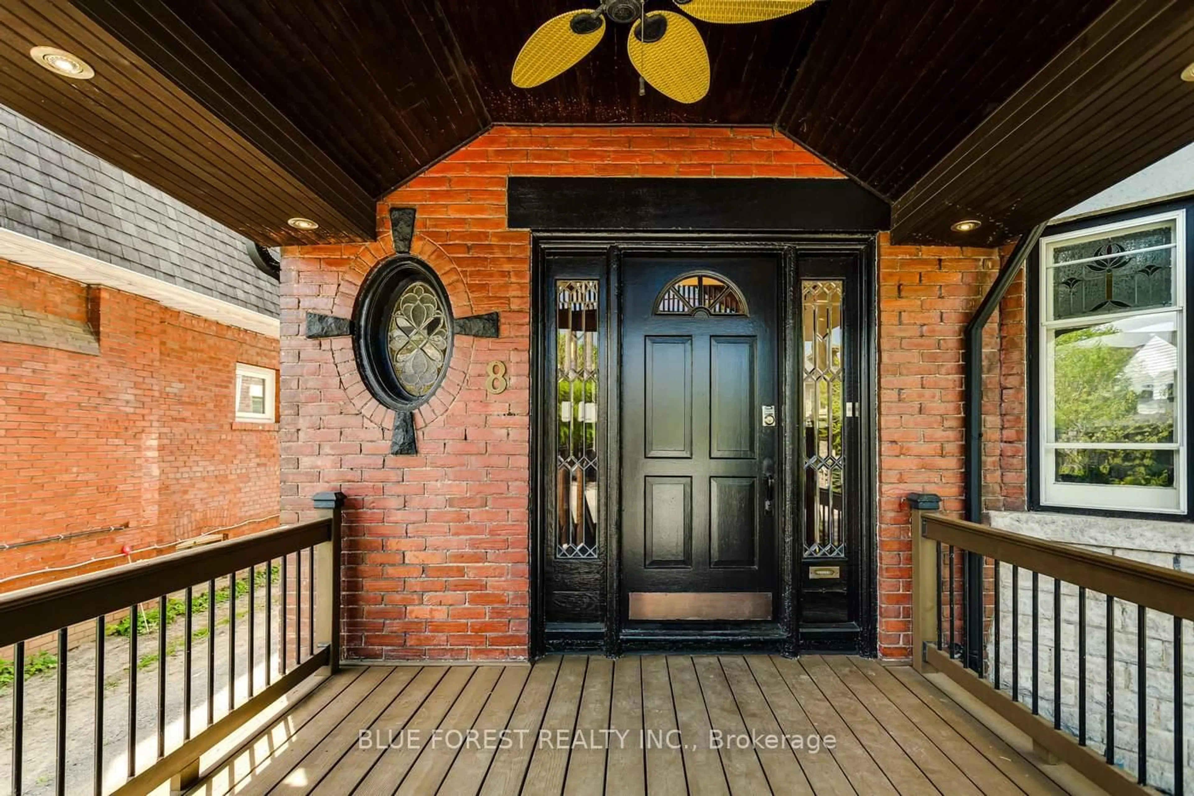 Indoor entryway for 8 Lauder Ave, Toronto Ontario M6H 3E3
