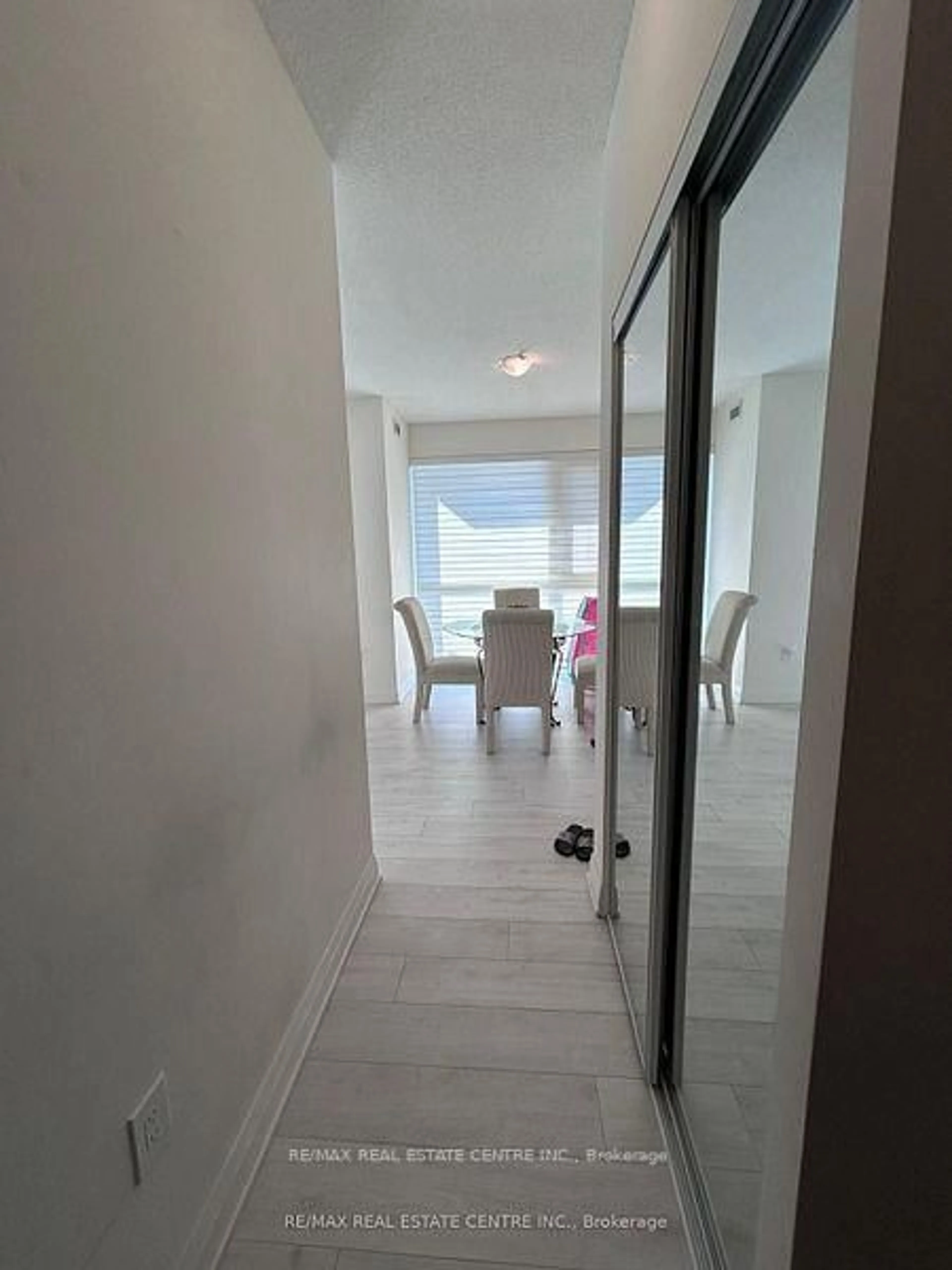 Unknown for 509 Dundas St #606, Oakville Ontario L6M 5P4