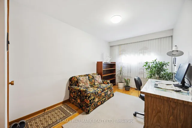 Additional property image - 23 Lockington Crt