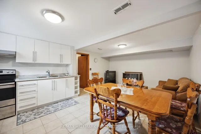 Additional property image - 23 Lockington Crt