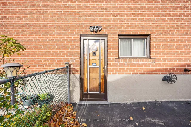 Additional property image - 23 Lockington Crt