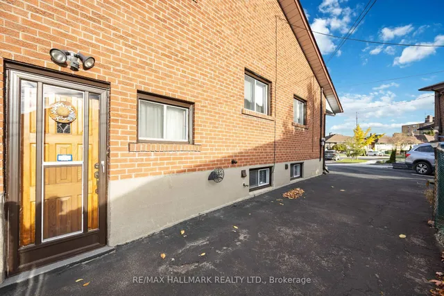 Additional property image - 23 Lockington Crt