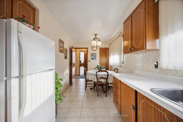 Additional property image - 23 Lockington Crt