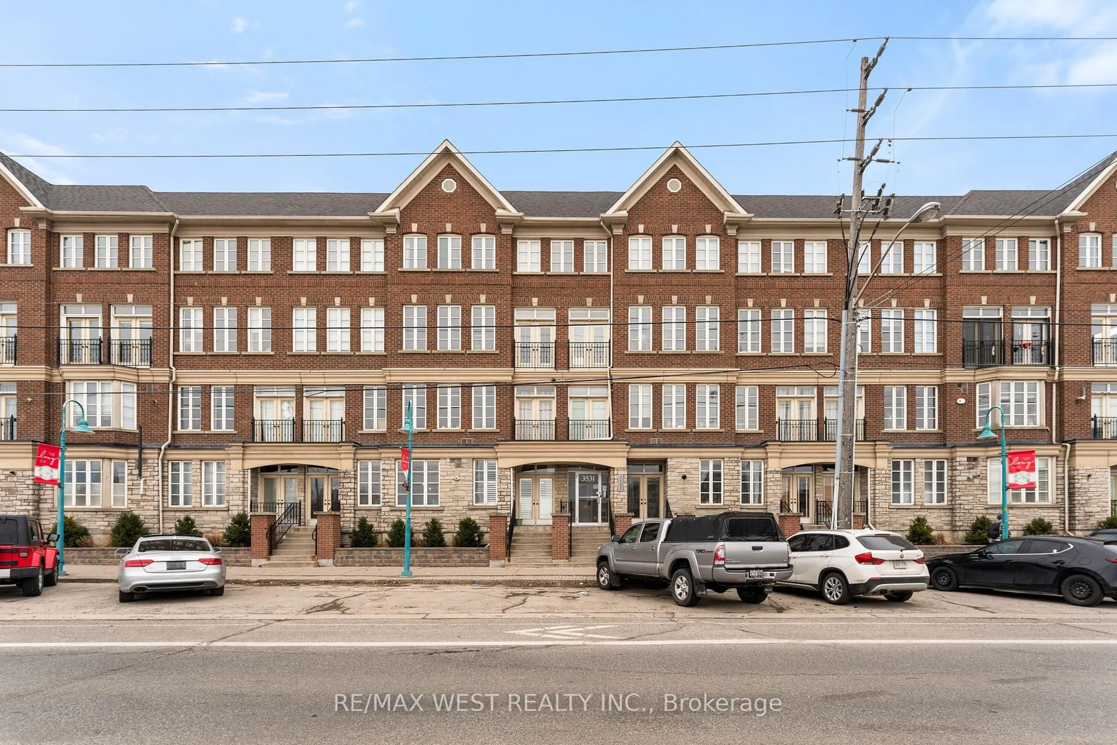 Unknown for 3531 Lake Shore Blvd #104, Toronto Ontario M8W 1P4