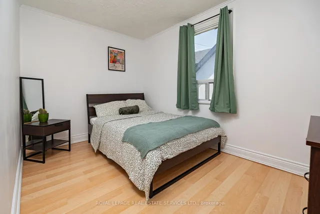 Additional property image - 1128 Roselawn Ave
