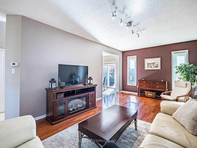 Additional property image - 256 Sherwood Rd
