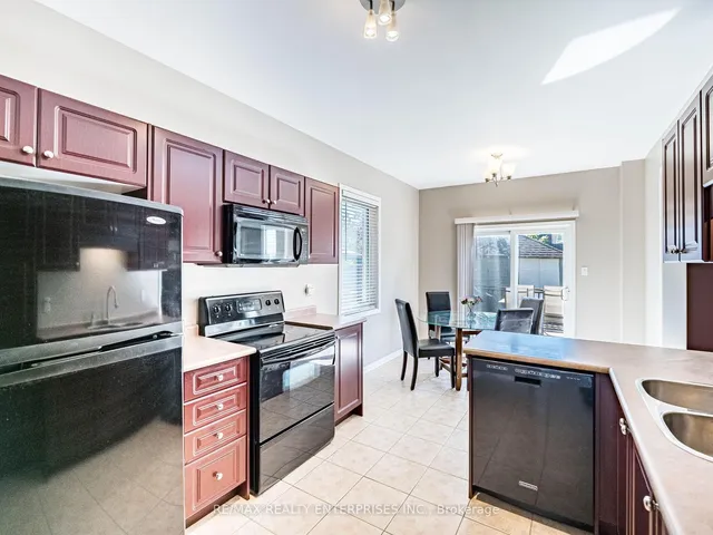 Additional property image - 256 Sherwood Rd