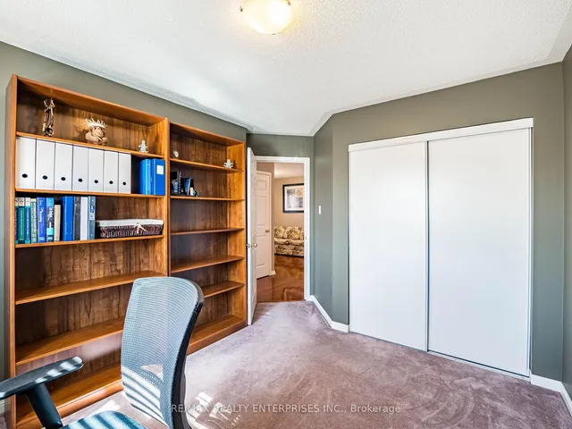 Additional property image - 256 Sherwood Rd
