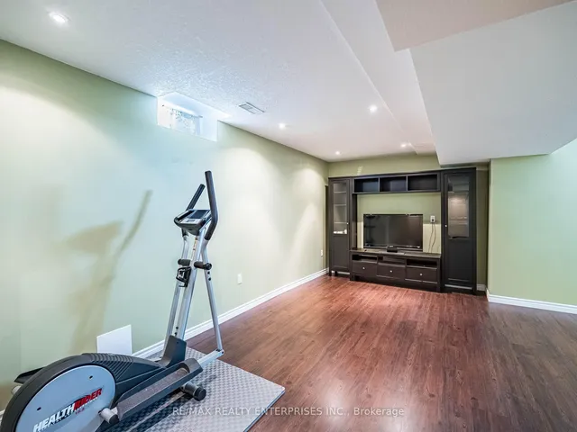 Additional property image - 256 Sherwood Rd