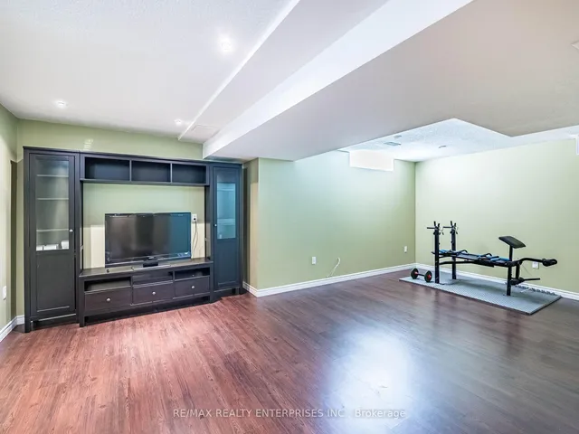 Additional property image - 256 Sherwood Rd
