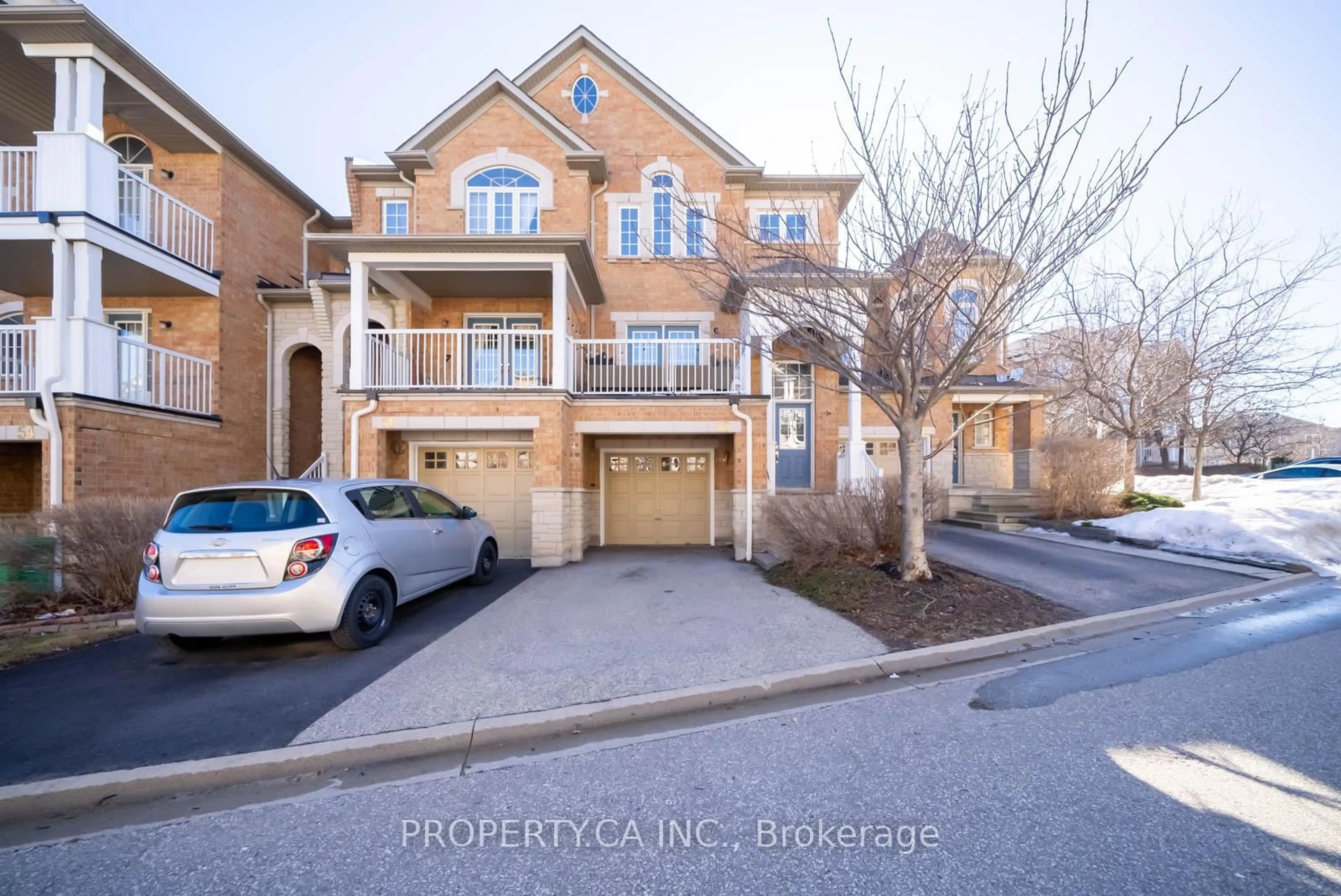 A pic from outside/outdoor area/front of a property/back of a property/a pic from drone, street for 601 Shoreline Dr #58, Mississauga Ontario L5B 4K6