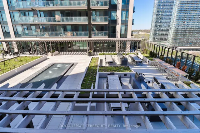 Additional property image - 1926 Lake Shore Blvd Unit 1212