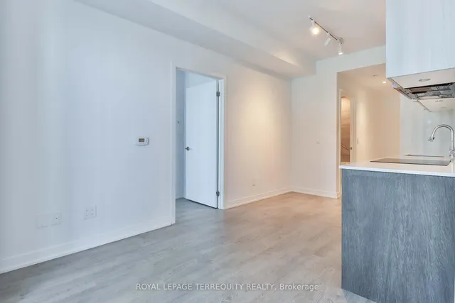 Additional property image - 1926 Lake Shore Blvd Unit 1212