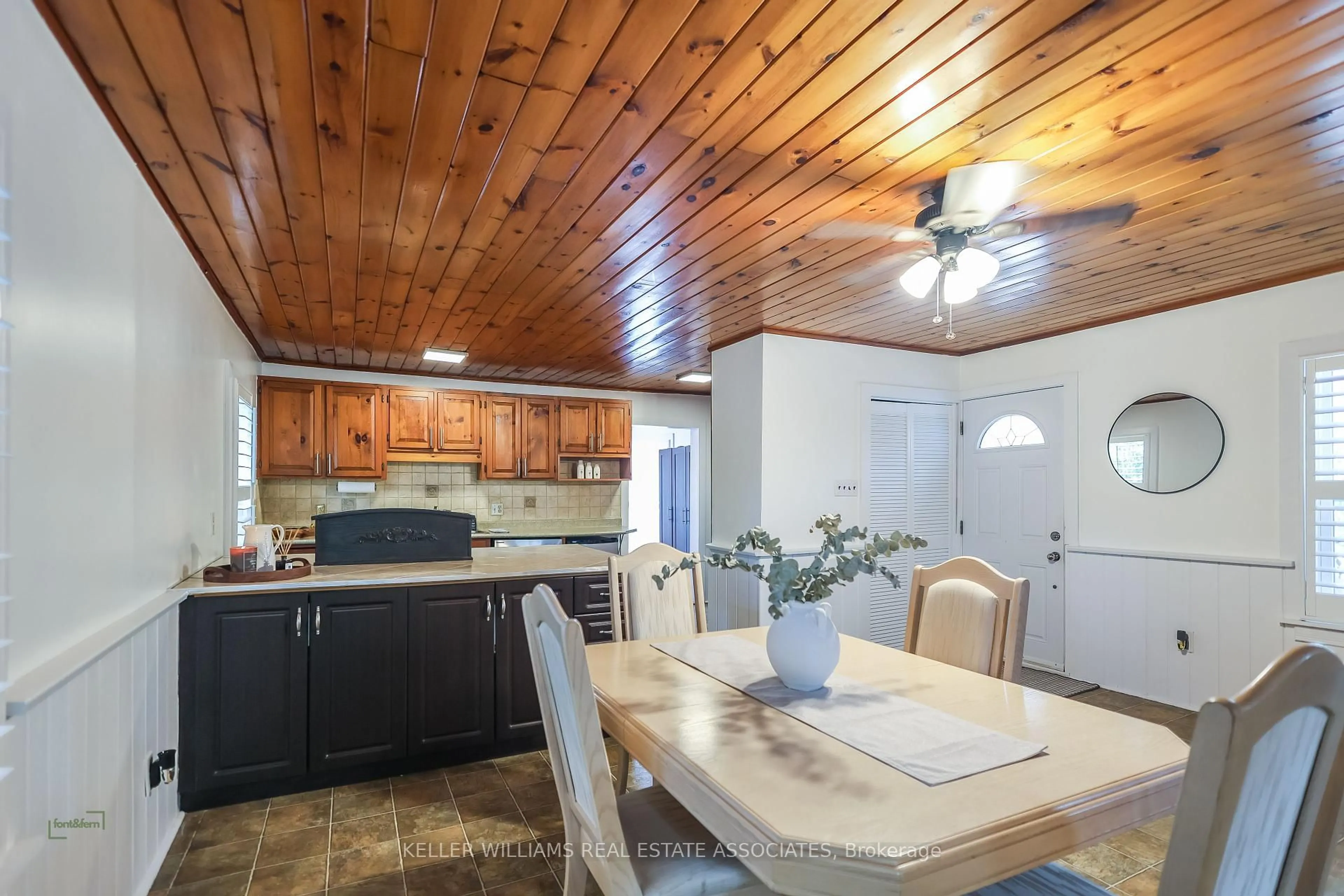 Open concept kitchen, unknown for 79 Tremaine Rd, Milton Ontario L9T 2W8