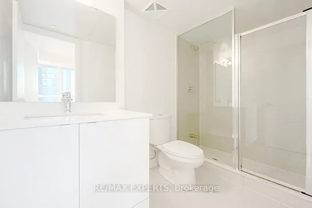 Additional property image - 1461 Lawrence Ave Unit 802