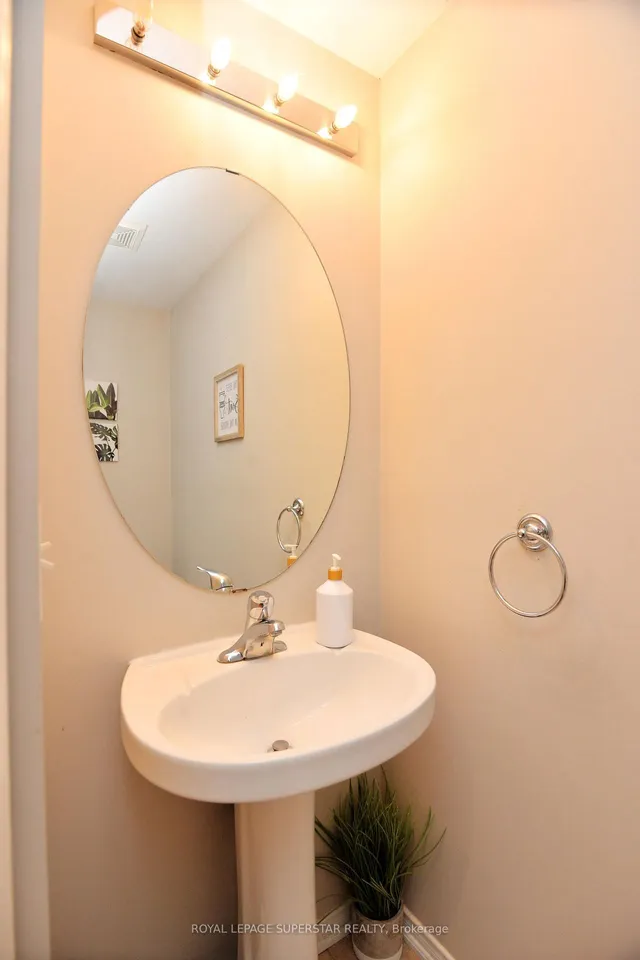 Additional property image - 15 Gemstone Lane