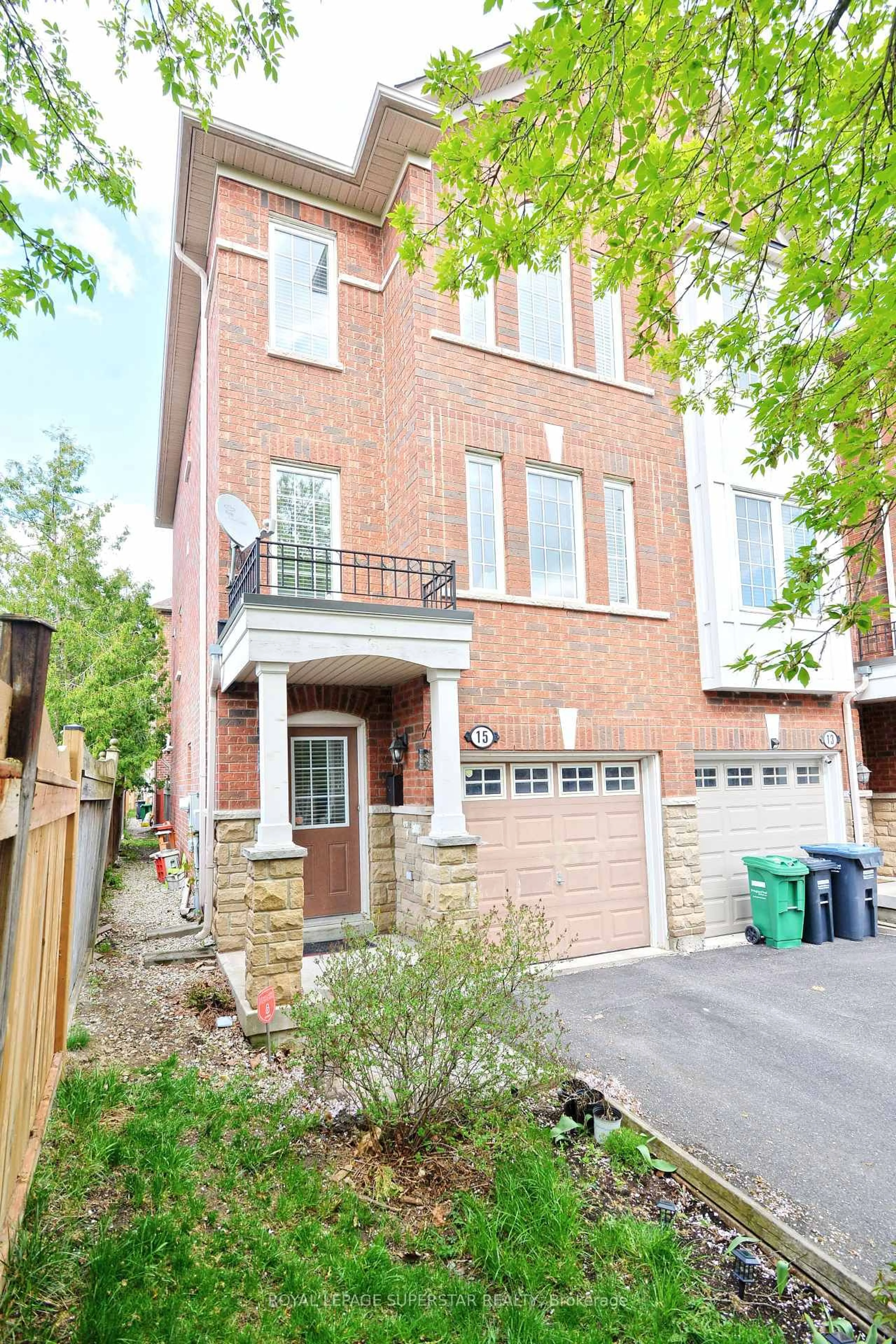 Home with brick exterior material, street for 15 Gemstone Lane, Brampton Ontario L6X 0H1