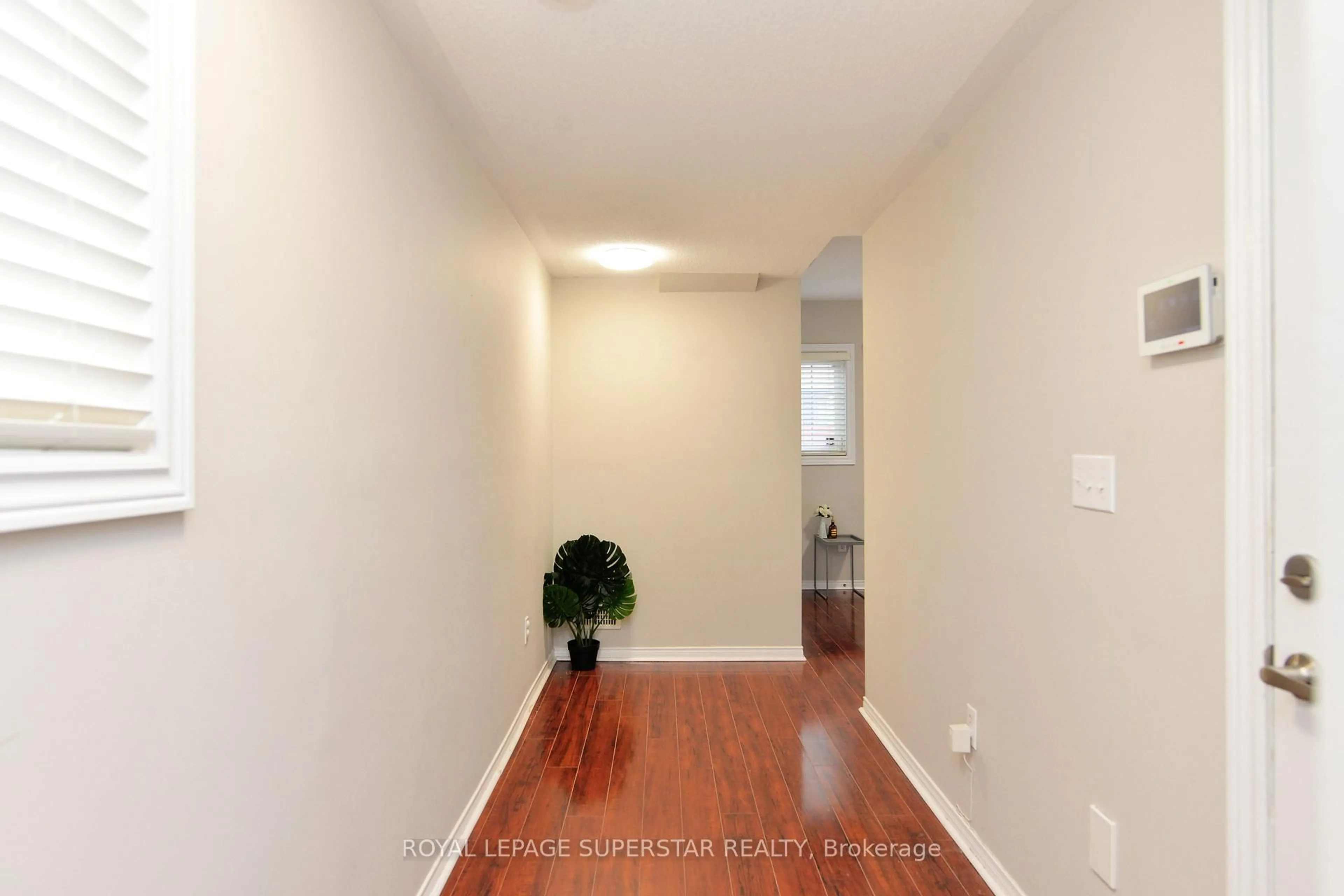 Unknown for 15 Gemstone Lane, Brampton Ontario L6X 0H1