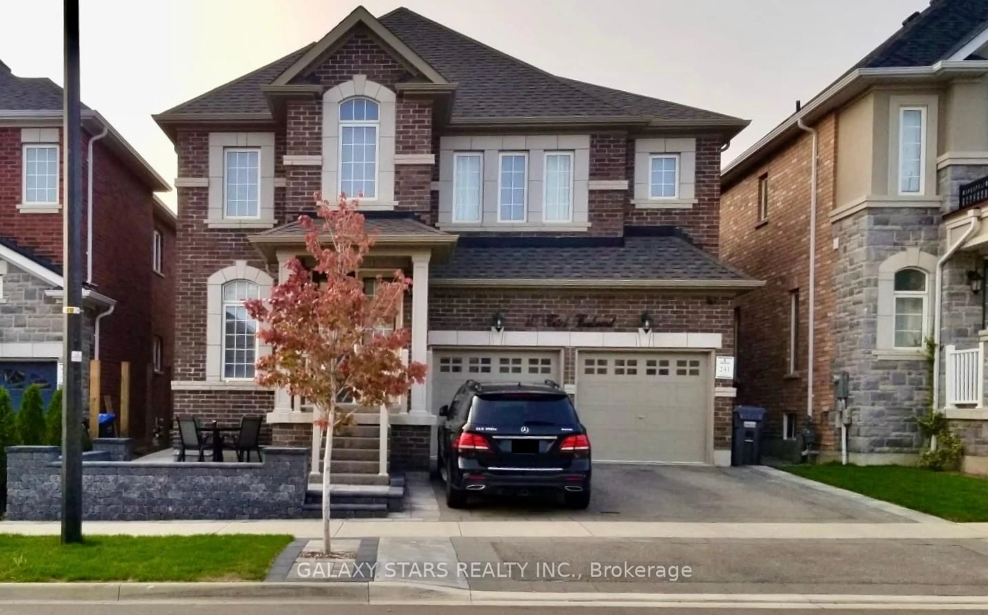 Home with brick exterior material, street for 312 Buick Blvd, Brampton Ontario L7A 4L8
