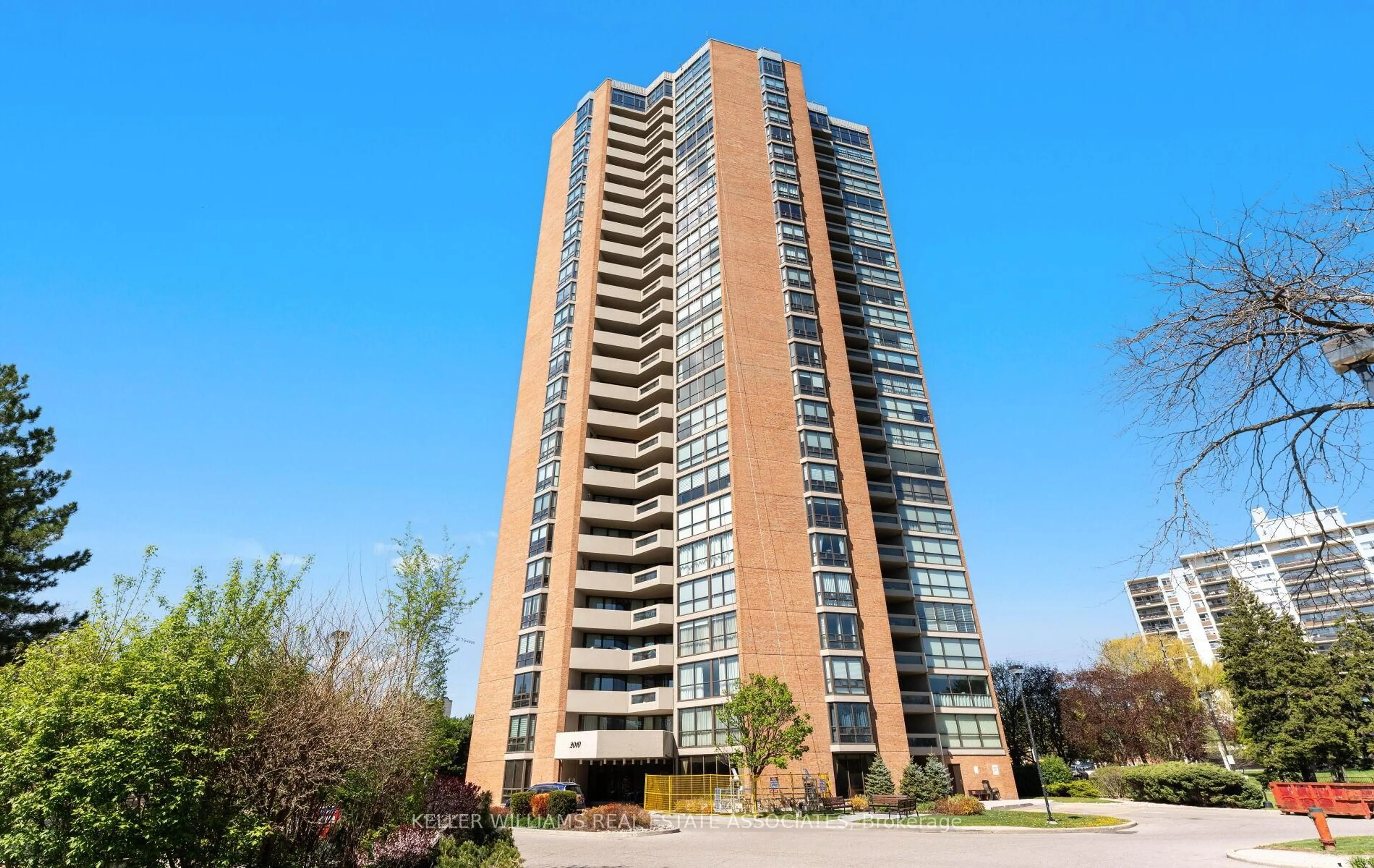 Unknown for 2010 Islington Ave #1102, Toronto Ontario M9P 3S8