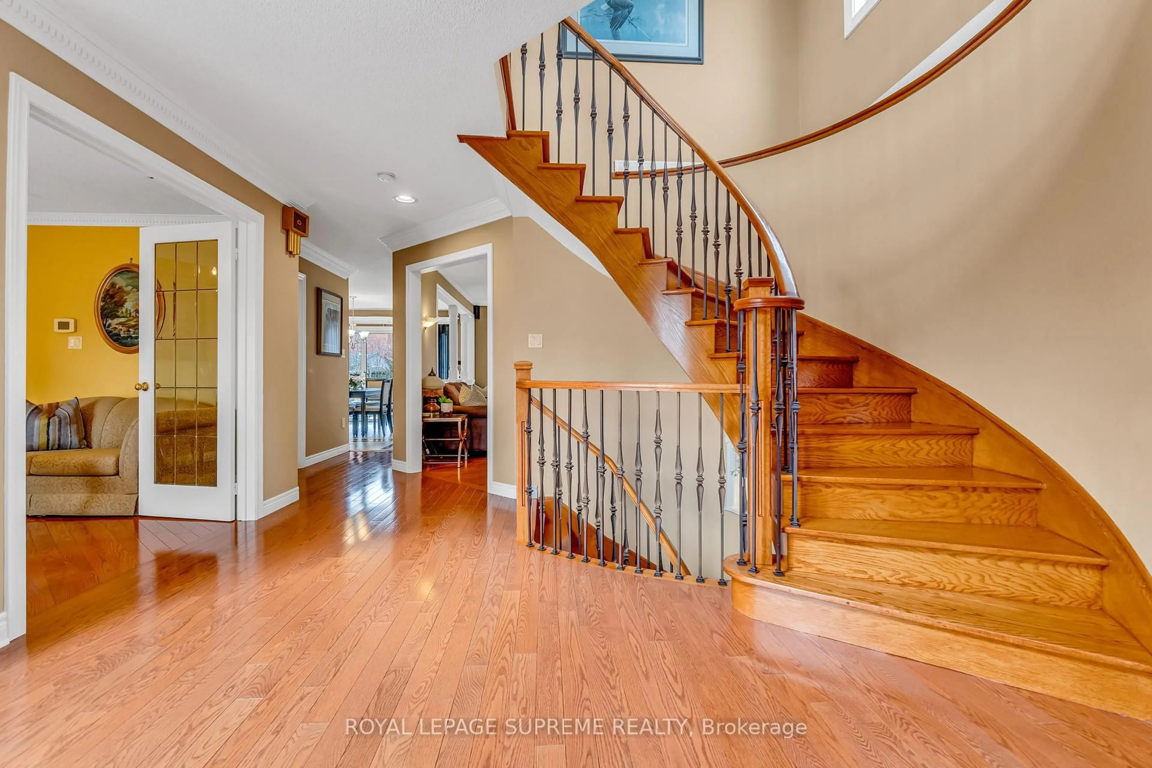 Unknown for 2819 Duncairn Dr, Mississauga Ontario L5M 5C6
